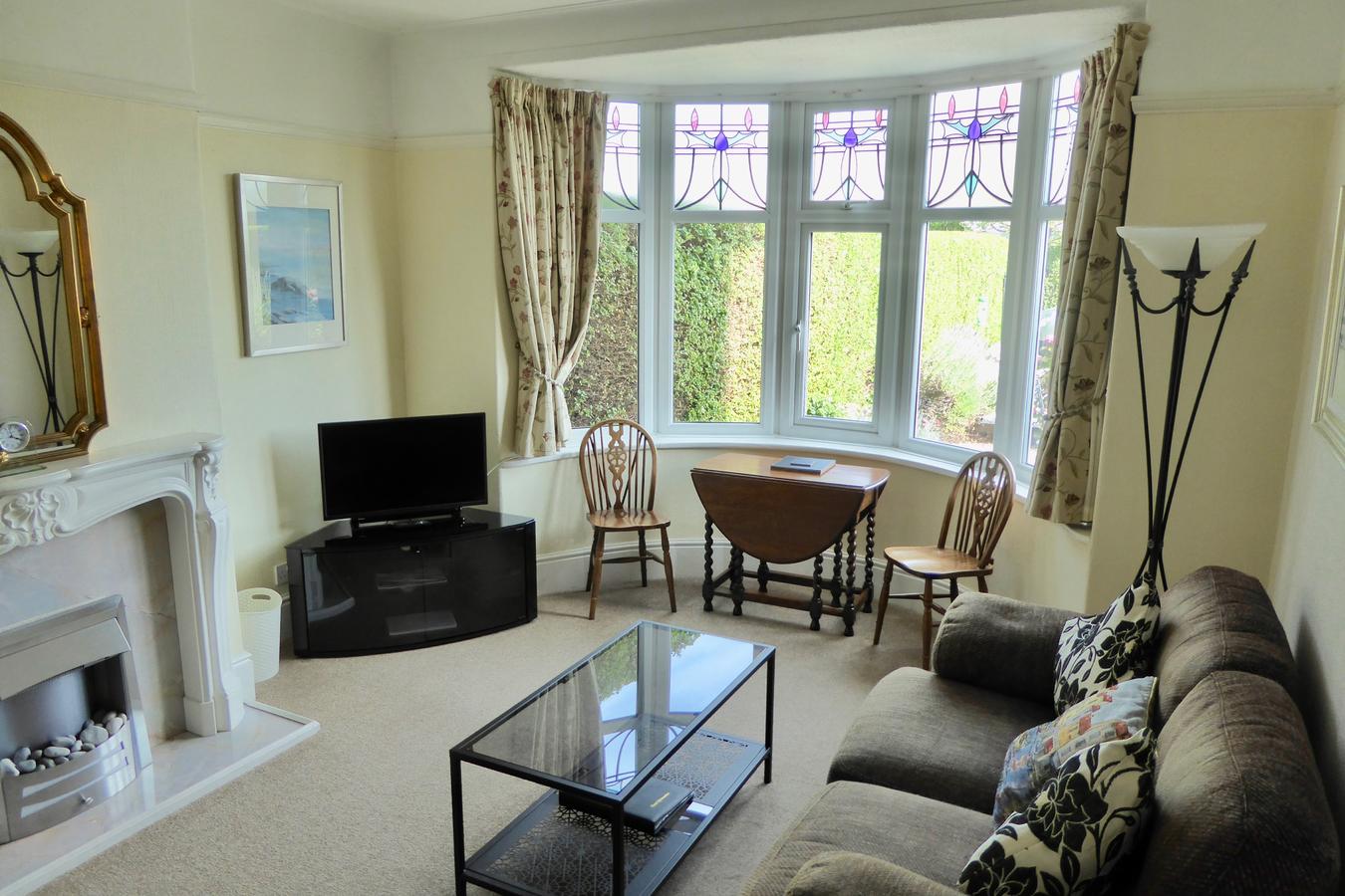 Clematis apartment main image
